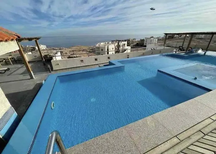 Royal Sea View Montazah Sharm, Airport&soho Appartement *