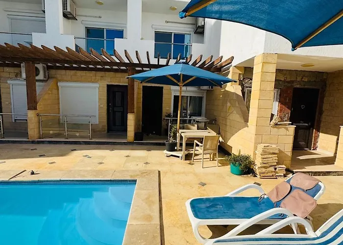 Royal Sea View Montazah Sharm, Airport&soho Appartement Charm el-Cheikh