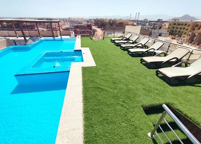 Royal Sea View Montazah Sharm, Airport&soho Charm el-Cheikh